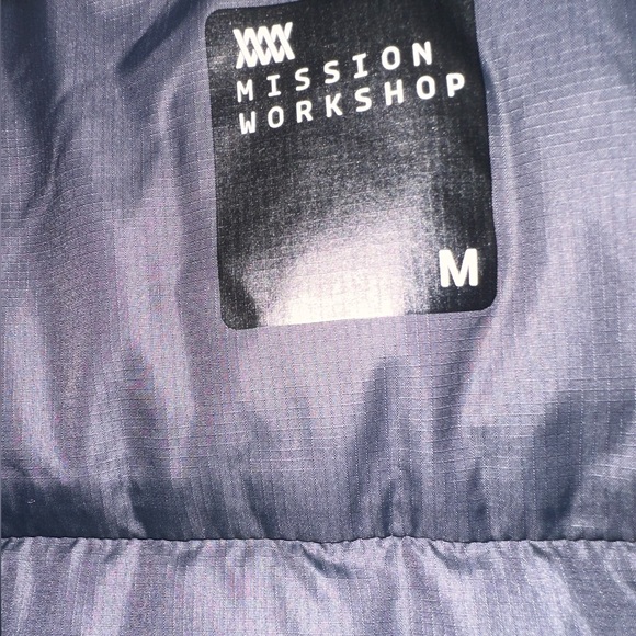 Mission Workshop - Men's Charcoal Puffer Jacket (Medium) - Picture 3 of 5